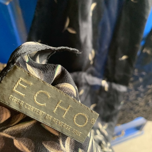 ECHO 100% Silk Oblong Scarf Black With Leaves - Picture 2 of 3